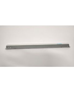 Belt cleaner blade 033K98760 - Xerox Versant 80 ...